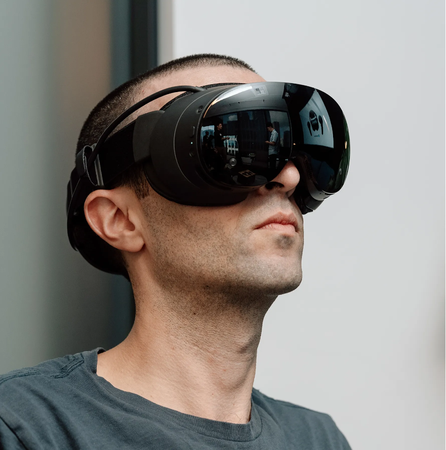Steam Frame: стоит ли ждать и покупать VR‑очки от Valve? Главные причины и фишки | Фото 2 Steam Frame: стоит ли ждать и покупать VR‑очки от Valve? Главные причины и фишки
