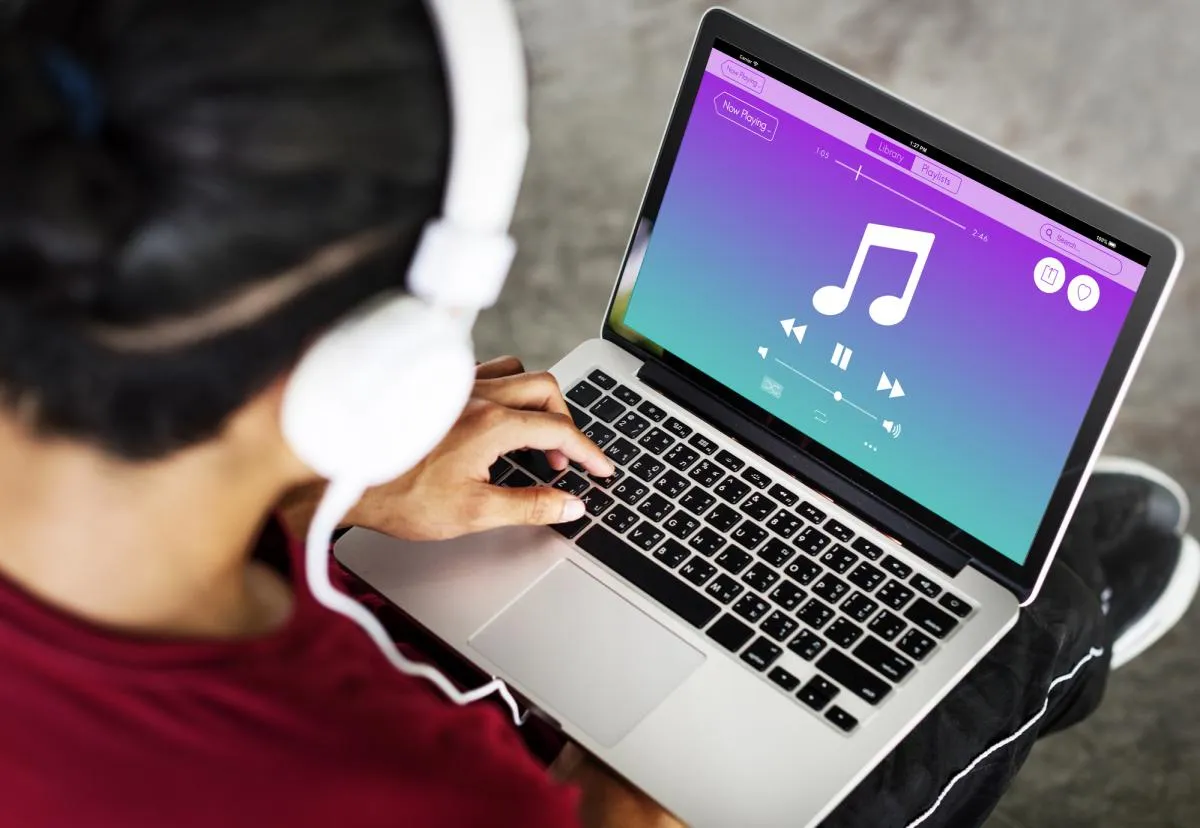 Как перенести музыку на iPhone с компьютера, iTunes, iTools | Фото 2 Как перенести музыку на iPhone с компьютера, iTunes, iTools