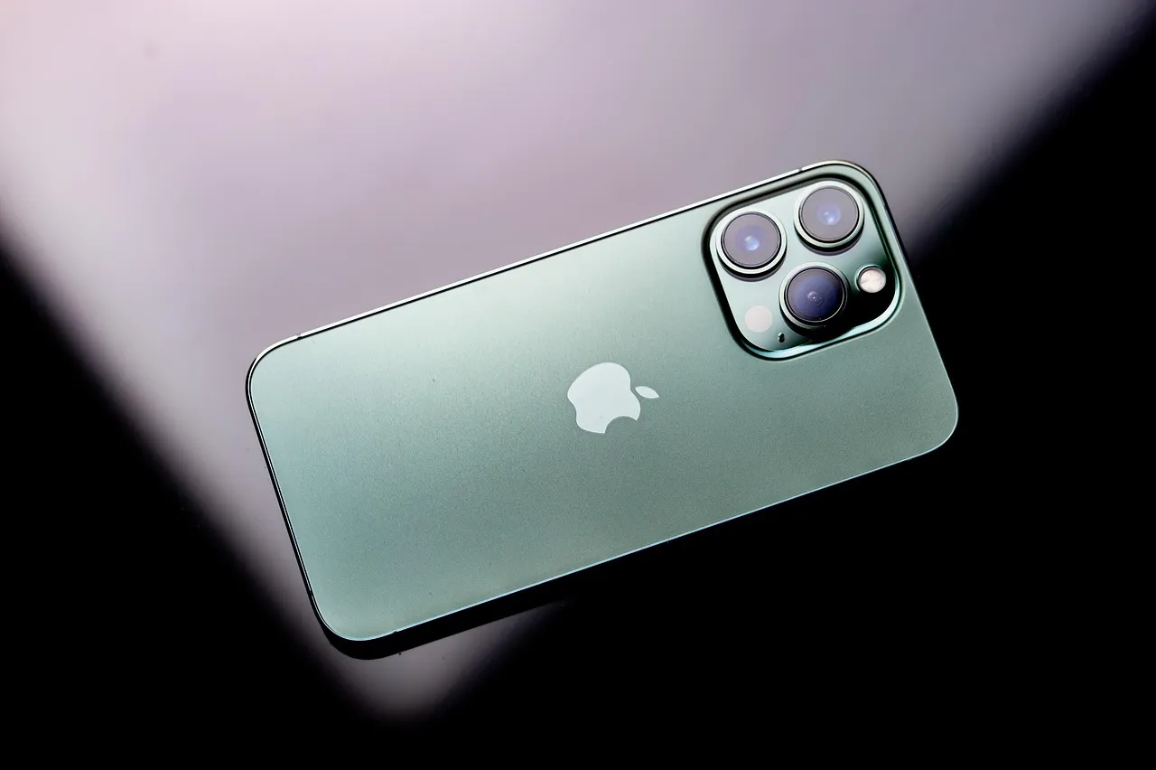 б/у iPhone 16 Pro | Фото 2