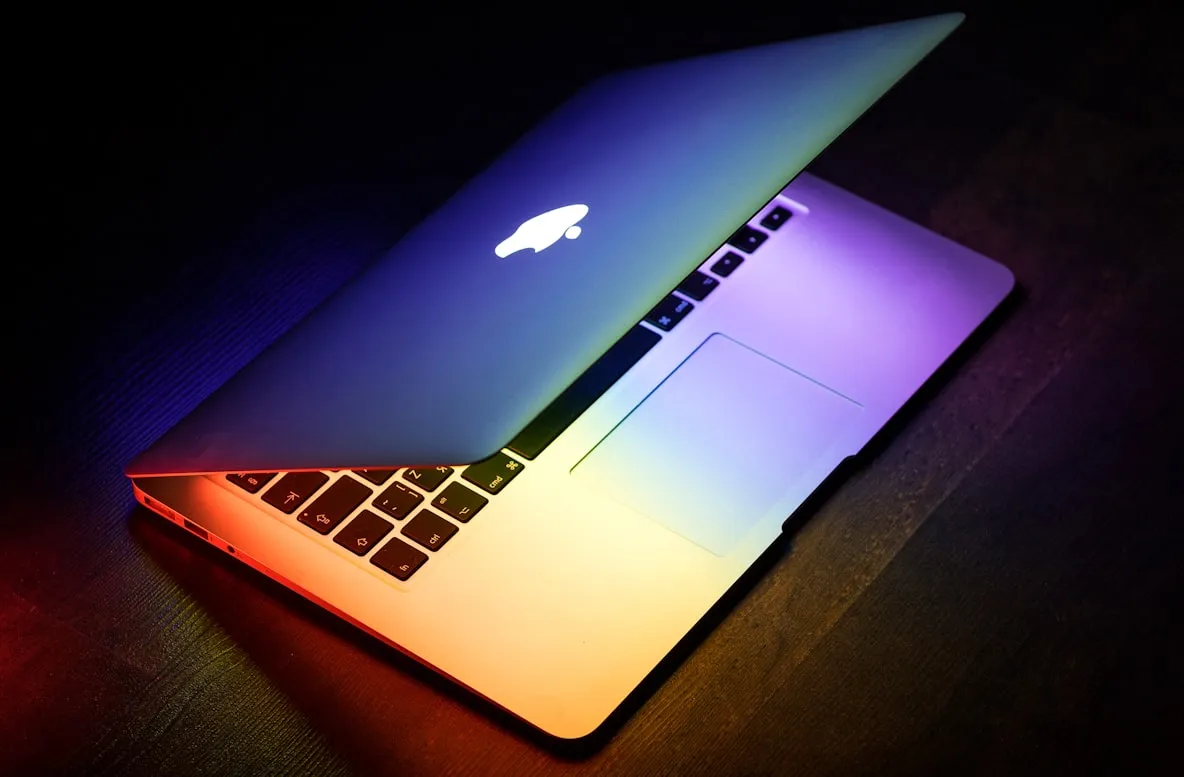 Купить MacBook Air 13,6” M3 2024 от 41959 грн в Киеве: доставка по