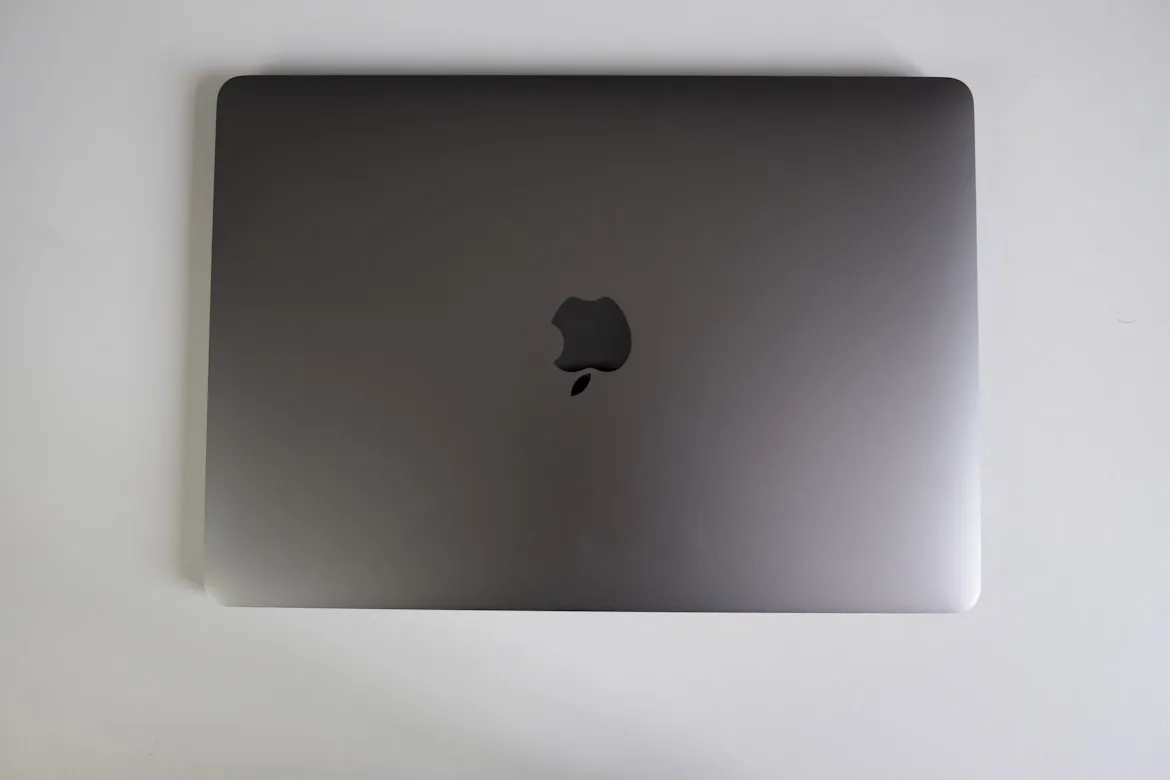 Ноутбук Apple MacBook Air 13,6 2026 M5/10CPU/10GPU/24GB/2TB Sky Blue (Z1LB000KM) | Фото 1