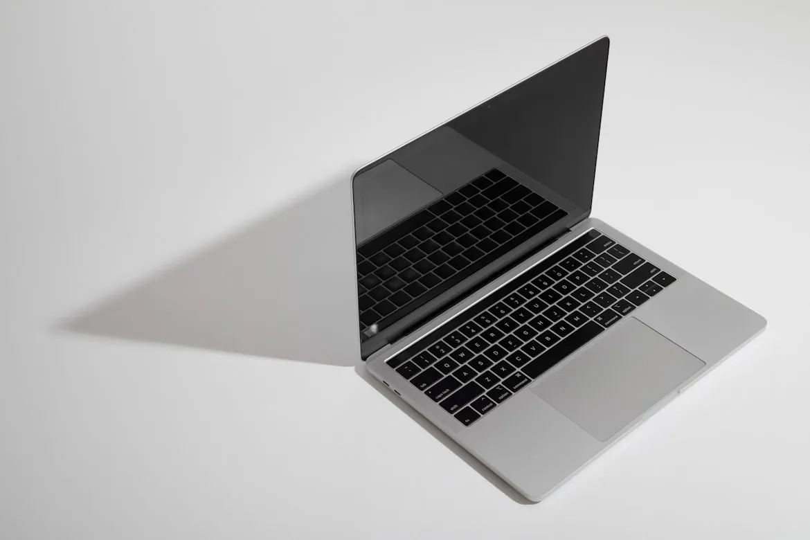 Купить MacBook Air 13,6” M3 2024 от 41959 грн в Киеве: доставка по