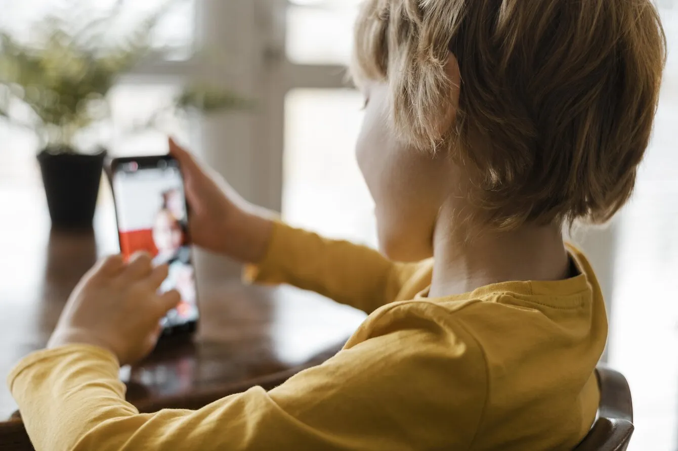 Как установить родительский контроль на iPhone: лайфхаки и советы | Фото 4 Как установить родительский контроль на iPhone: лайфхаки и советы | Изображение 3