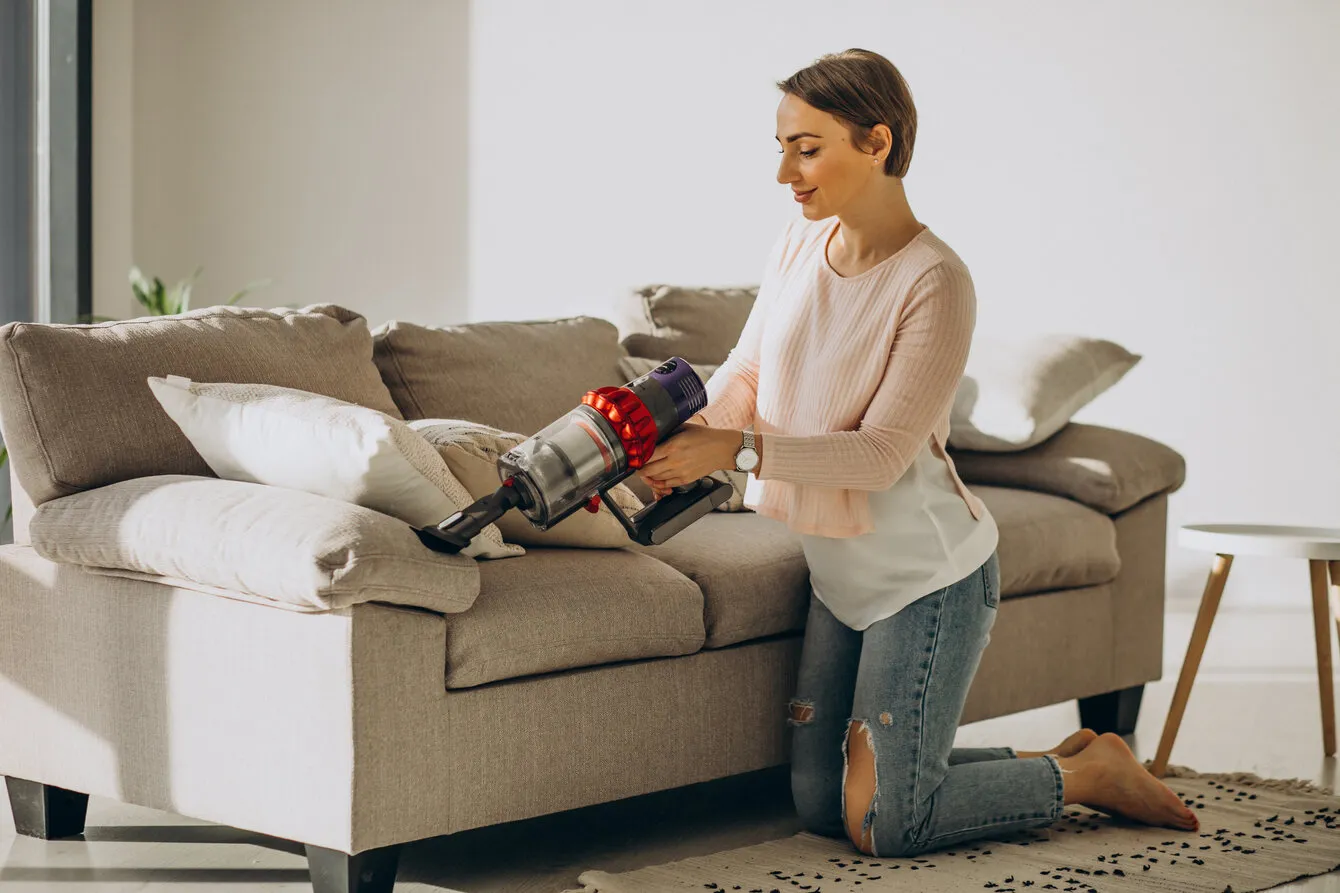 Как заряжать пылесос Dyson, чтобы аккумулятор дольше служил