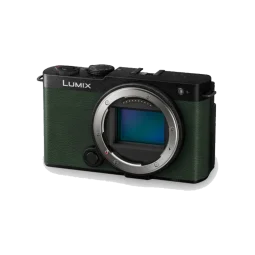Беззеркальный фотоаппарат Panasonic Lumix DC-S9 Dark Olive Body (DC-S9E-G)