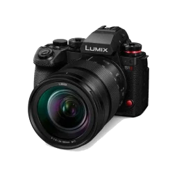 Беззеркальный фотоаппарат Panasonic Lumix S1 II kit (24-105mm) (DC-S1M2ME)